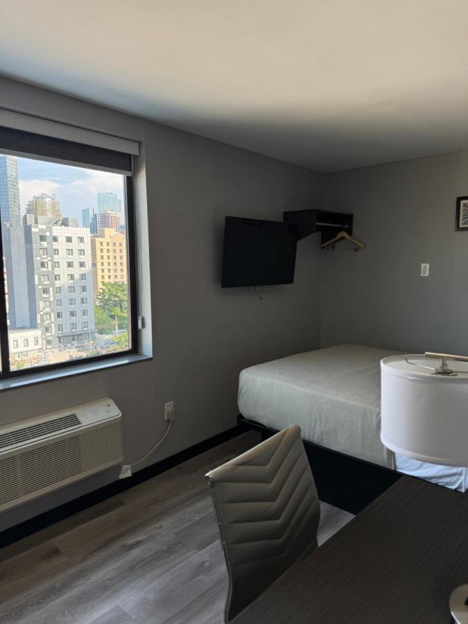 Hotel The Villa - Long Island City - 4