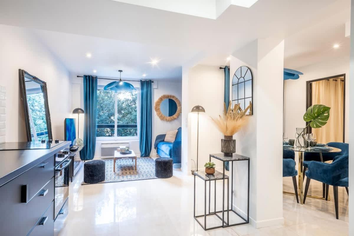 Keyz - Central 2 Bedrooms near the Picasso Museum