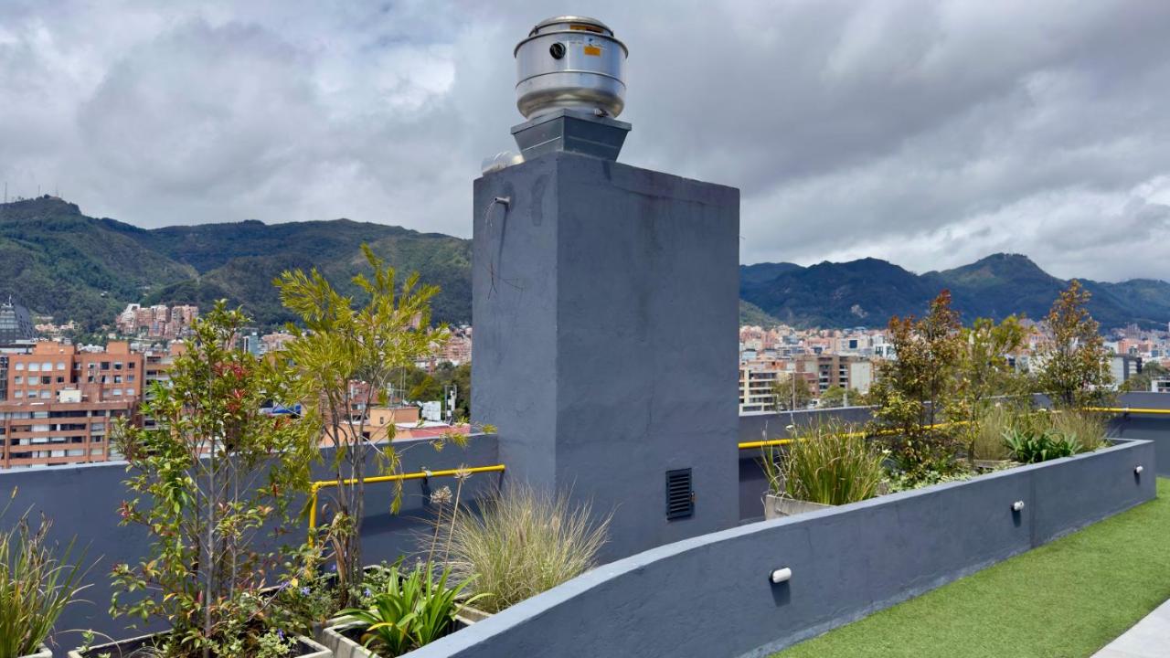 Wynwood House Stylish Loft in El Polo Modern & Central Stay - 5