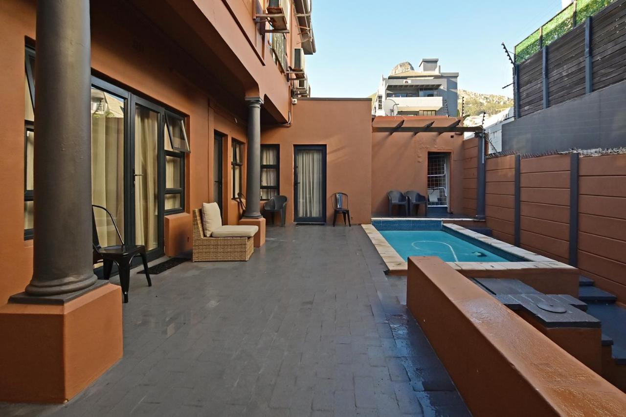 Albatross Guest House Bantry Bay - 4