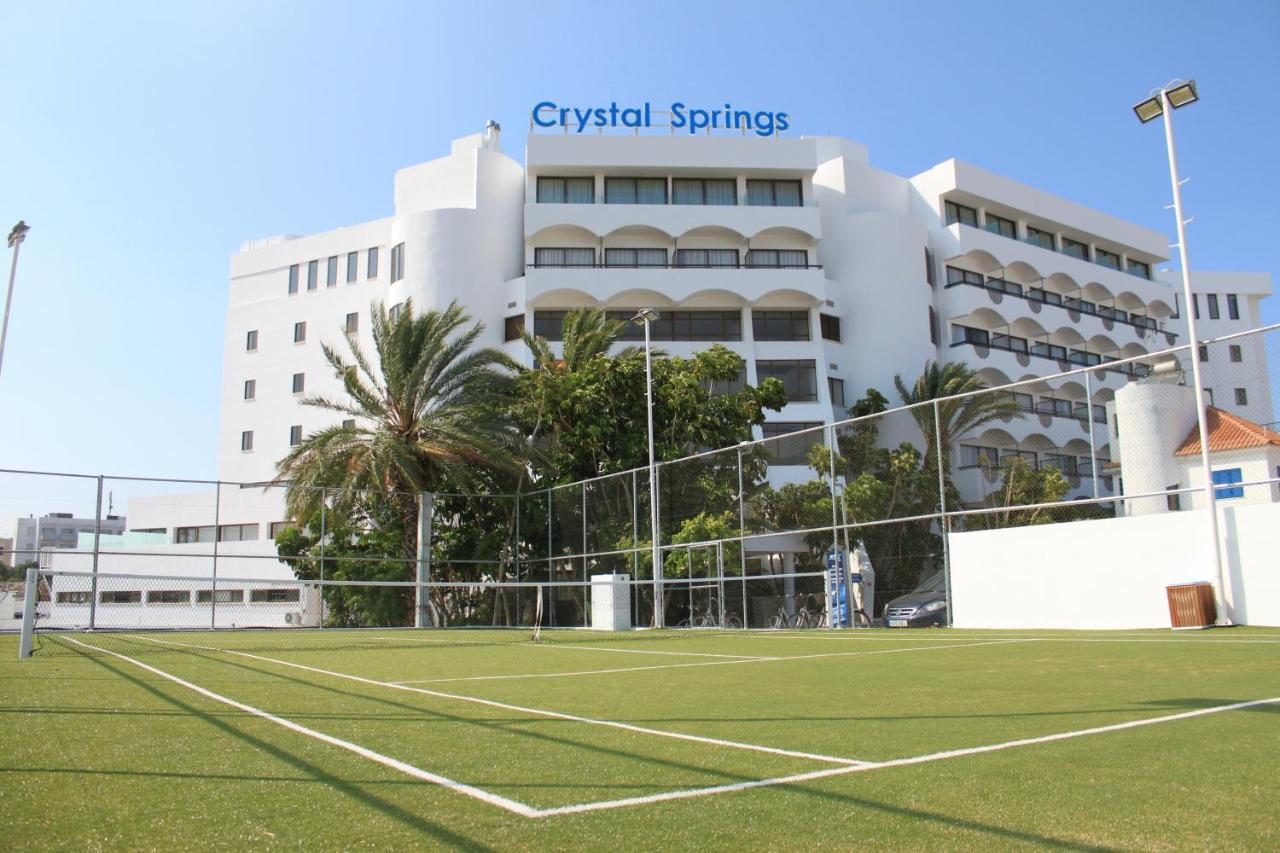 Crystal Springs Beach Hotel photo