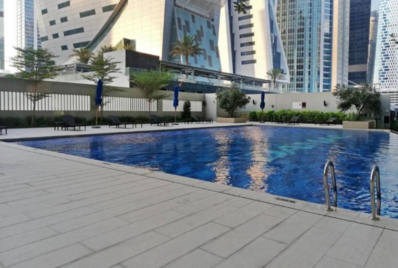 Stylish 1br Merano Tower Pool Parking - 4