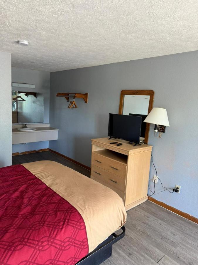 Lakeview Inn — photo 10