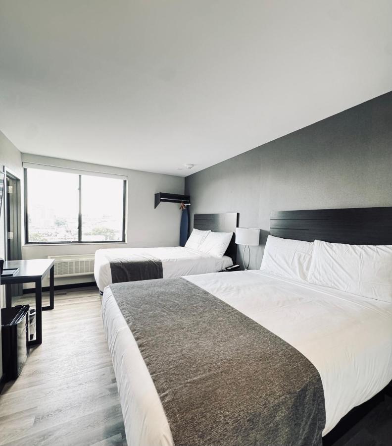 Capital Hotel — photo 2