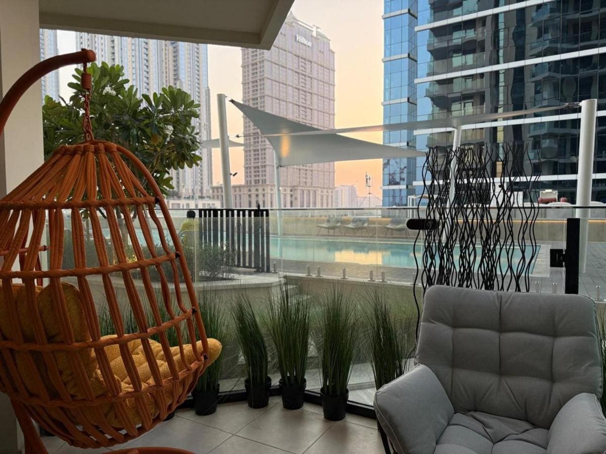 Cozy Studio with Balcony Pool View - Business Bay - 4