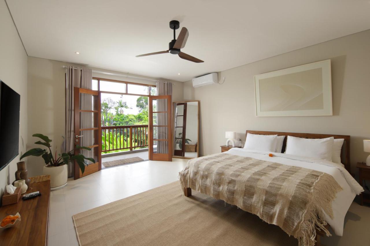 Villa Reviva - 3BR Seminyak - 2