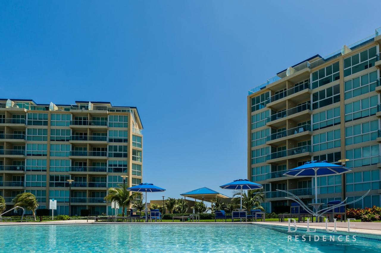 Blue Residences photo