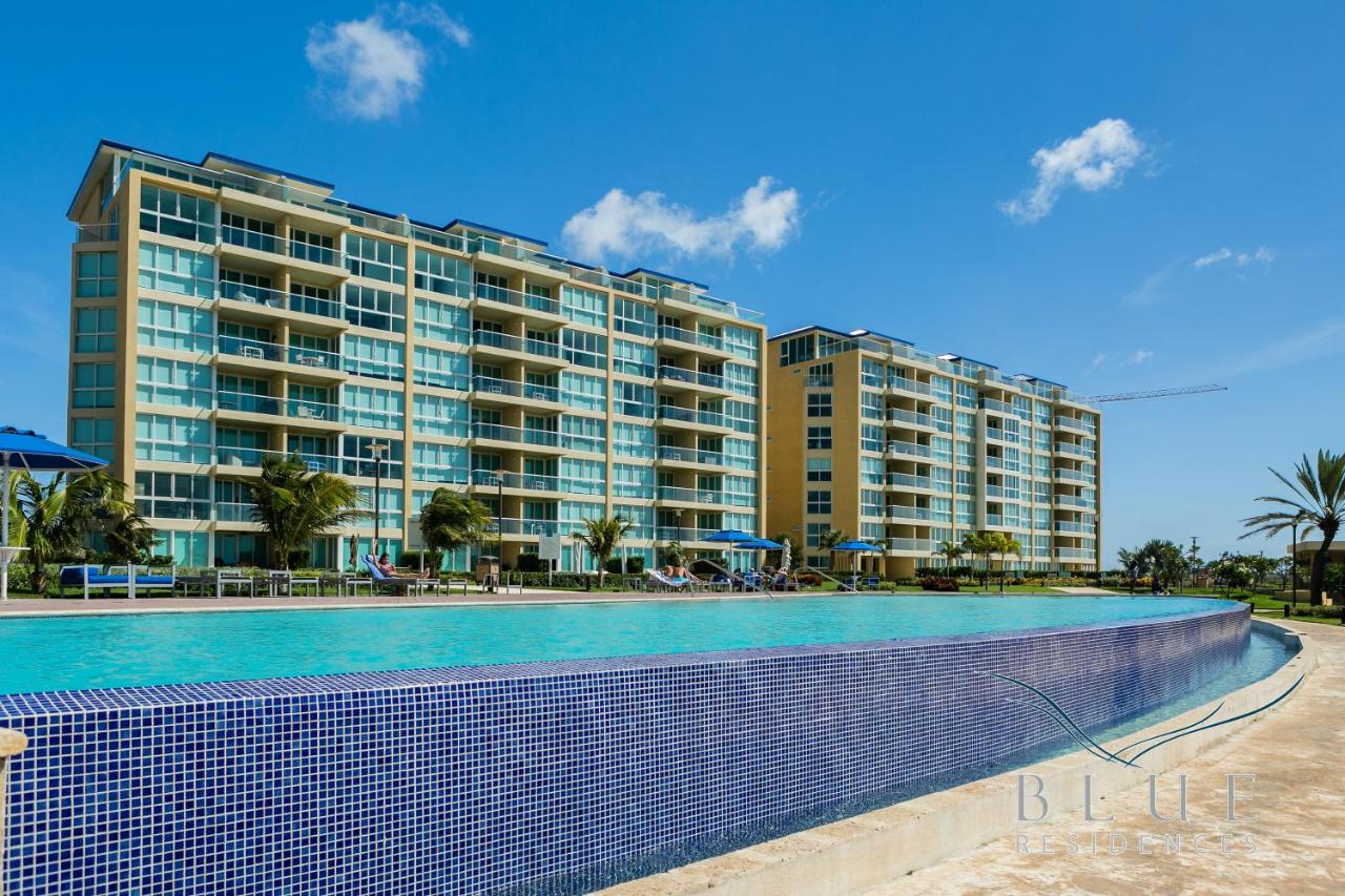 Blue Residences photo