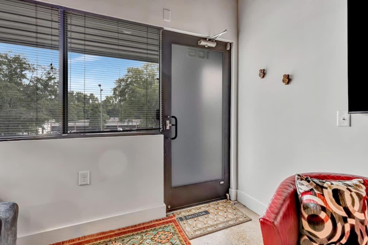 Modern Music City Getaway - 2