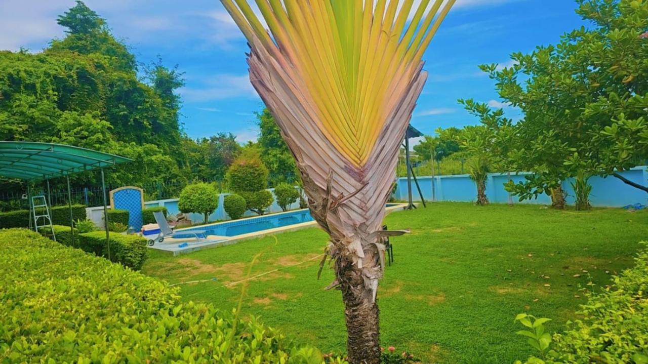 Pattaya Paradise Pool villa with Garden 3BR