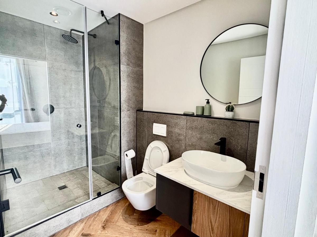 Modern chic at On park Century City near Canal Walk - 5