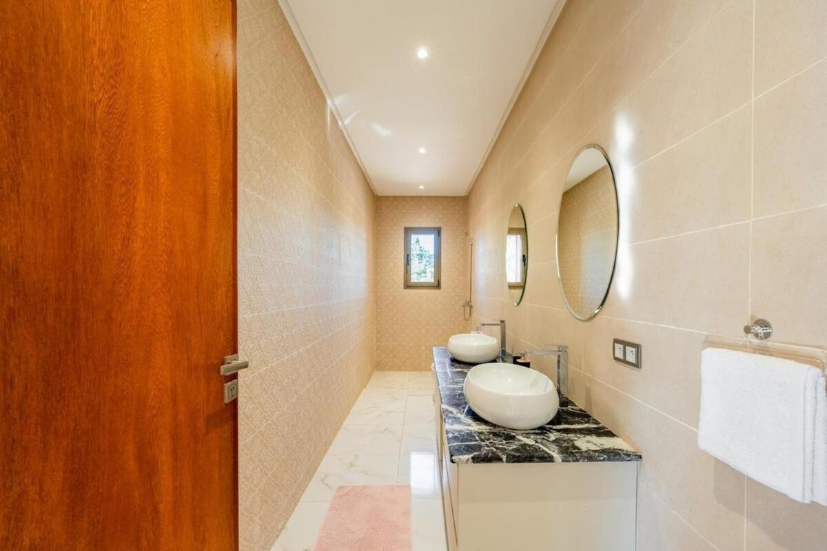 Villa Izia - Quiet, nature and private pool - 3