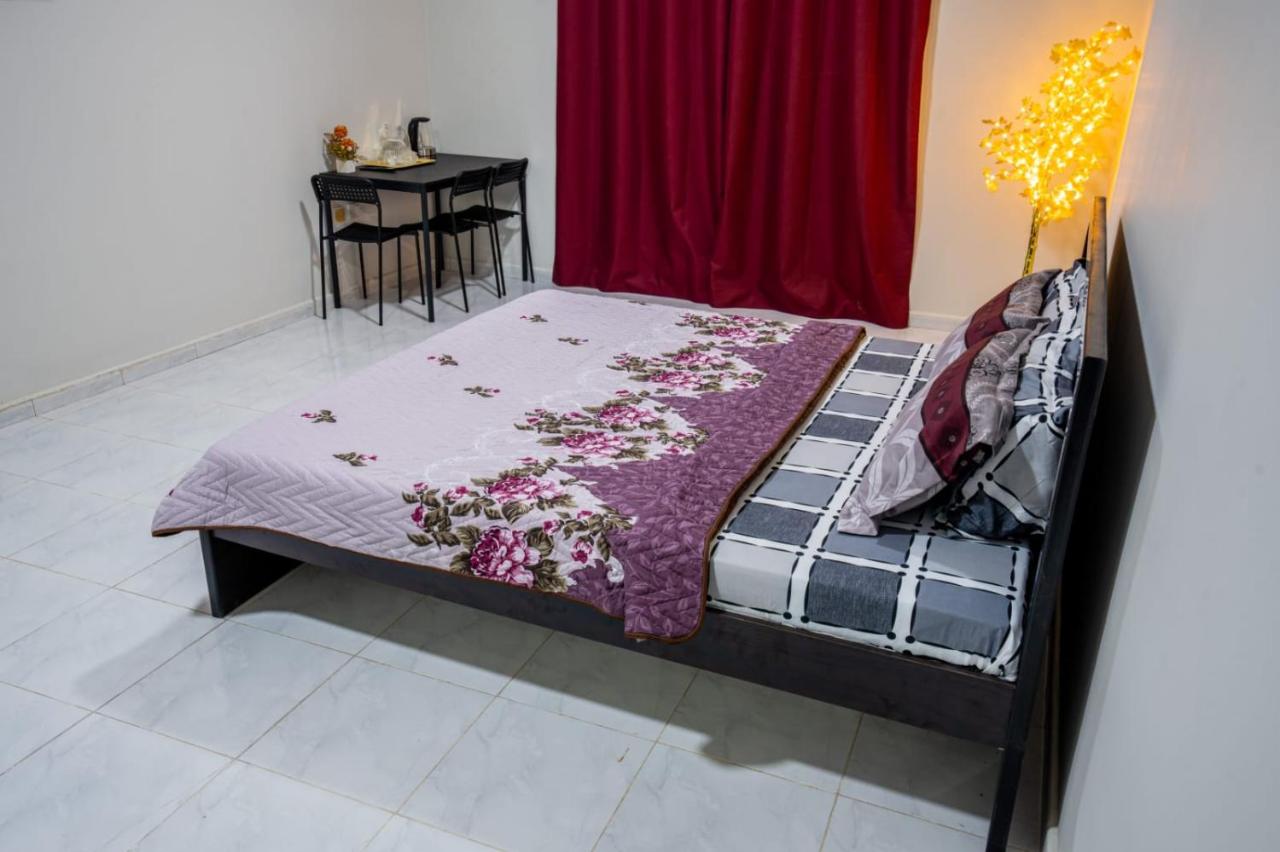 PRIVATE FAMILY ROOM BY BJ - 5