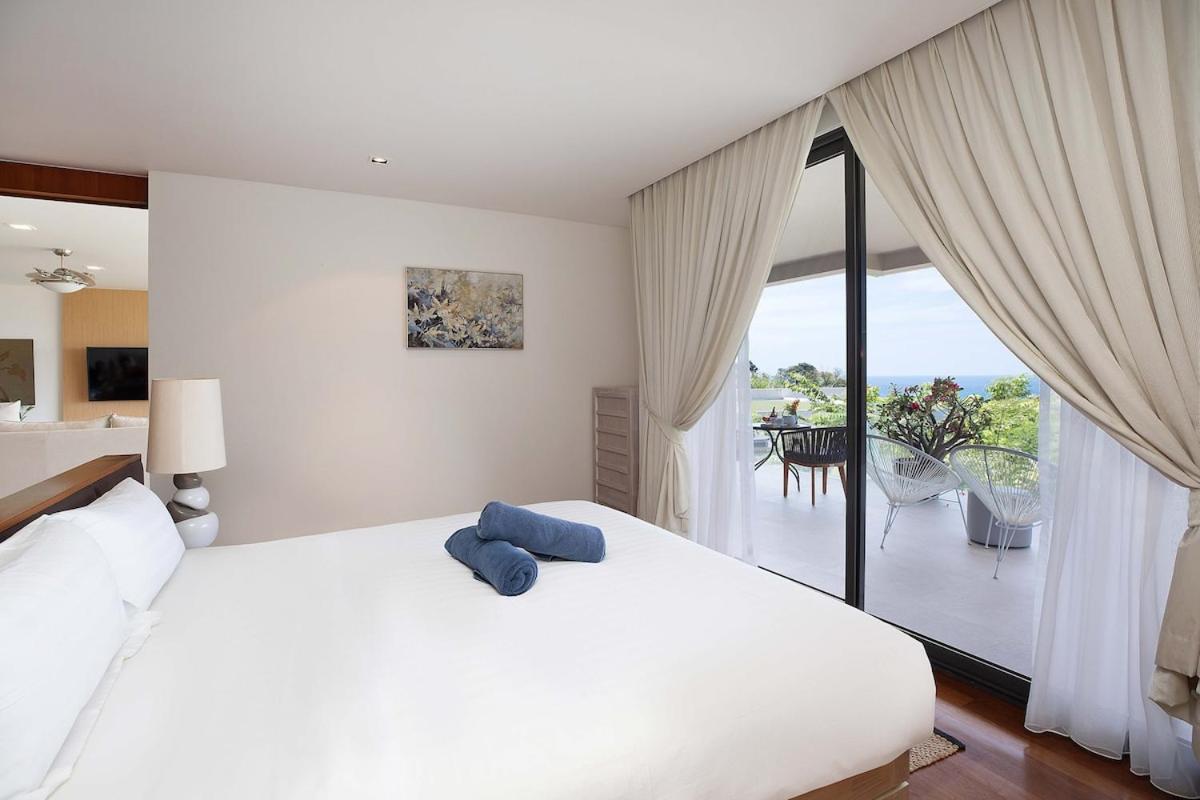 Stunning Seaview Escape - Modern and Elegant - 2