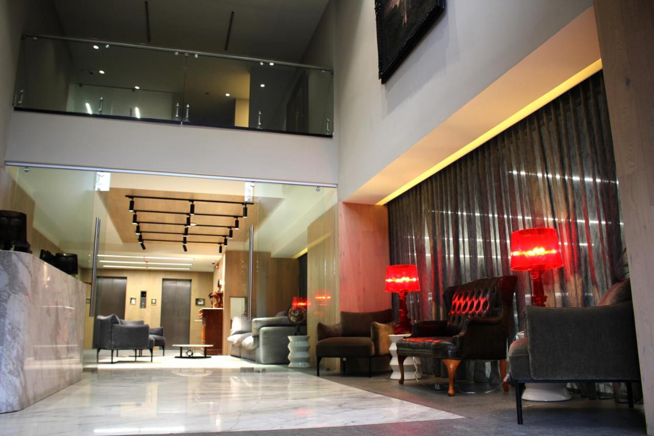 Colony Residences & Suites