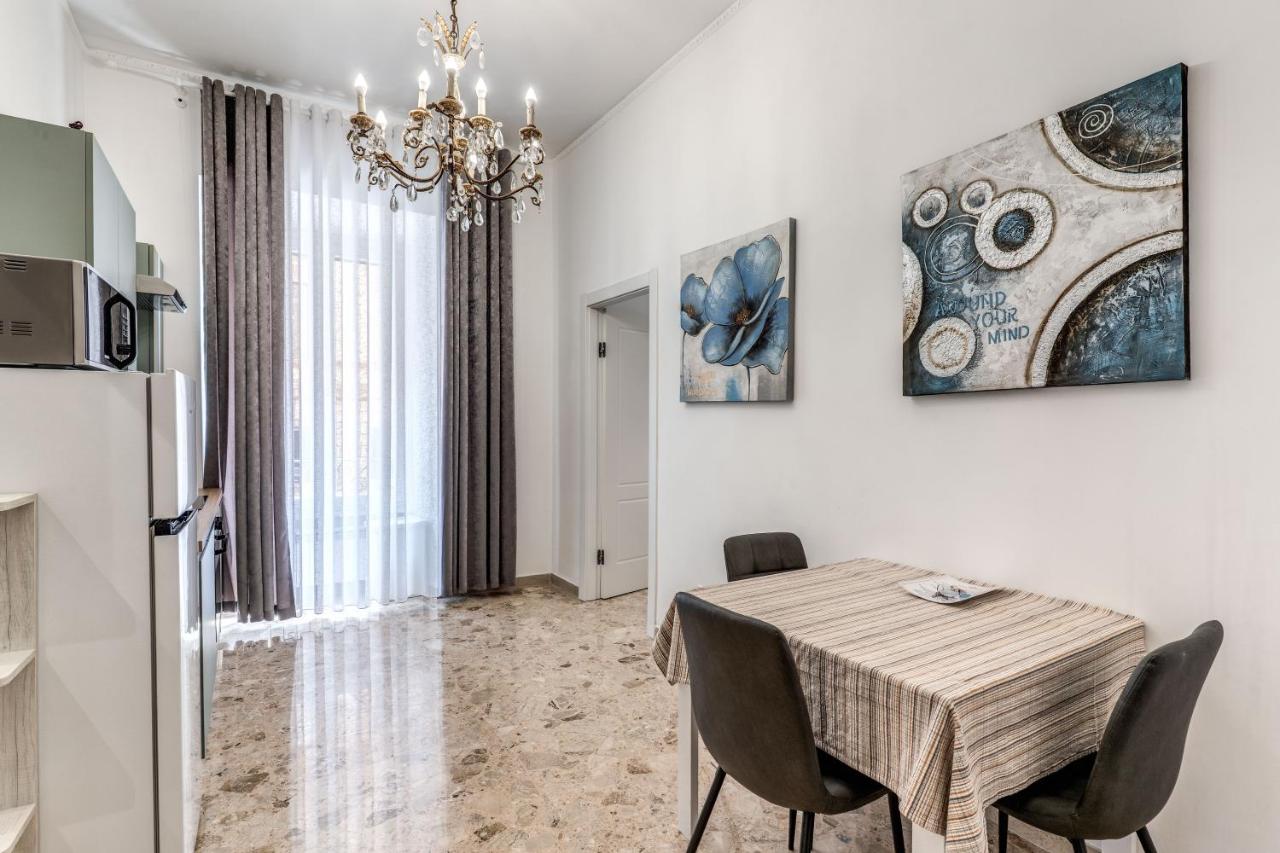 Vatican Eagle Rooms - 5