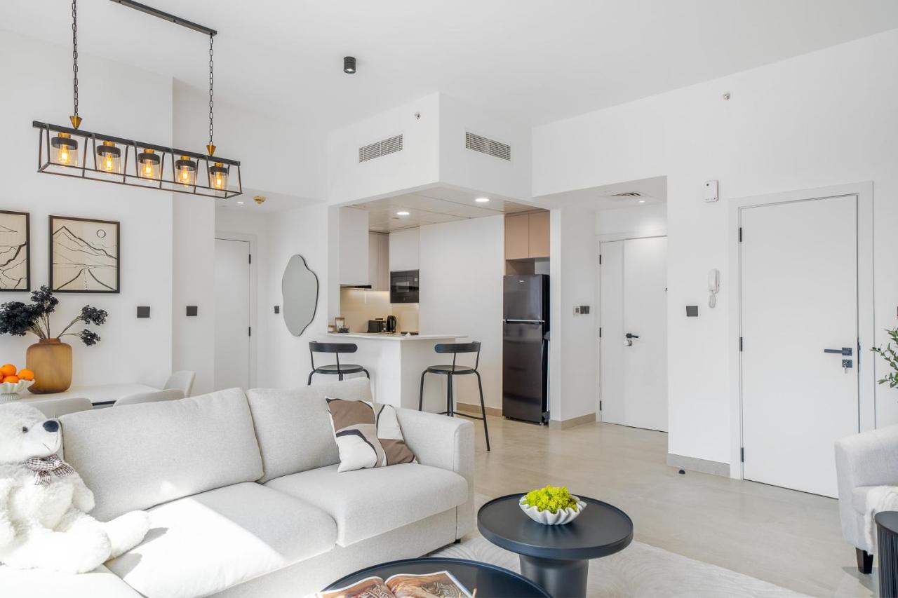 High-Floor 1BR New Design Steps to JBR Beach - 5