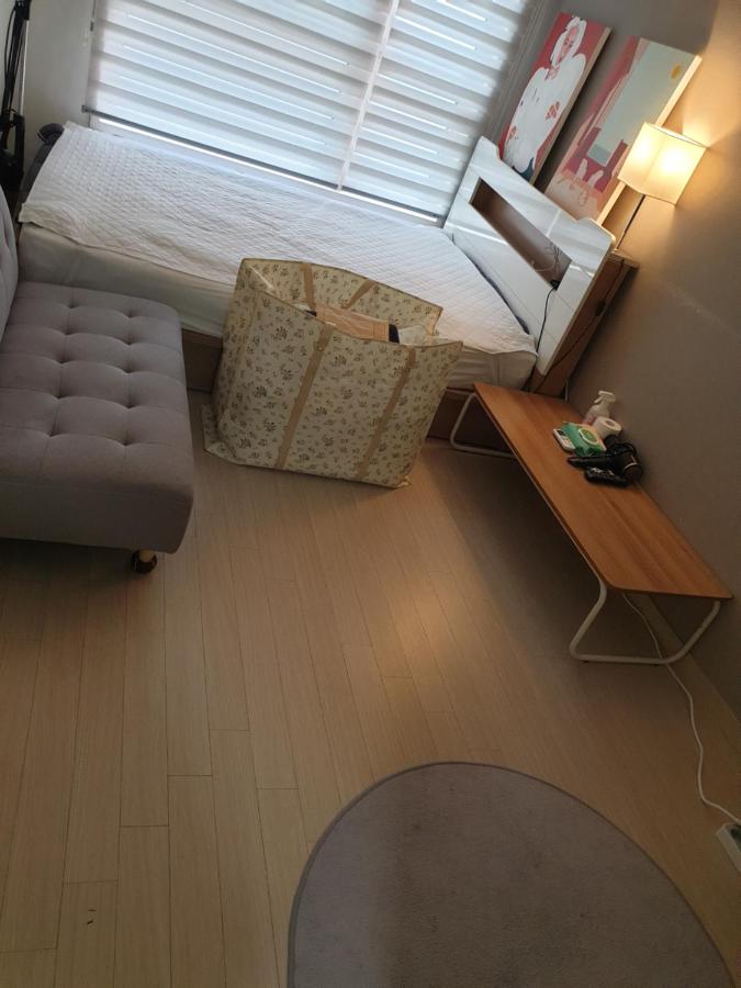 3217#Gangnam Urban Vogue Suites #Top-rated Unit # All-New Furniture & Peaceful Vibe# Sinnonhyeon 1min - 5