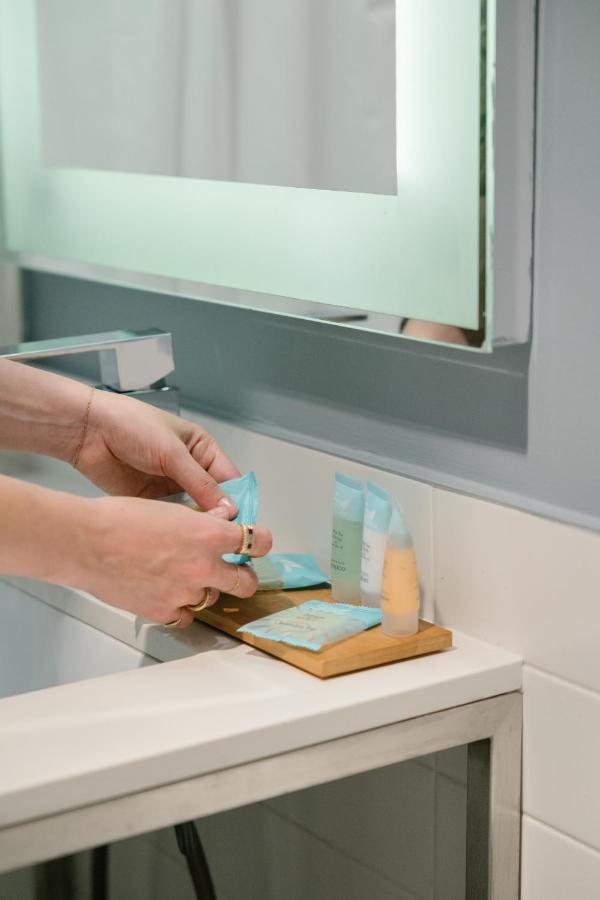 The Gatsby Hotel - 3