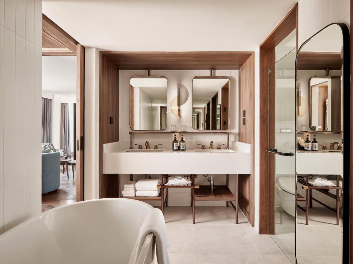 Public House Bangkok, a Member of Design Hotels - 3