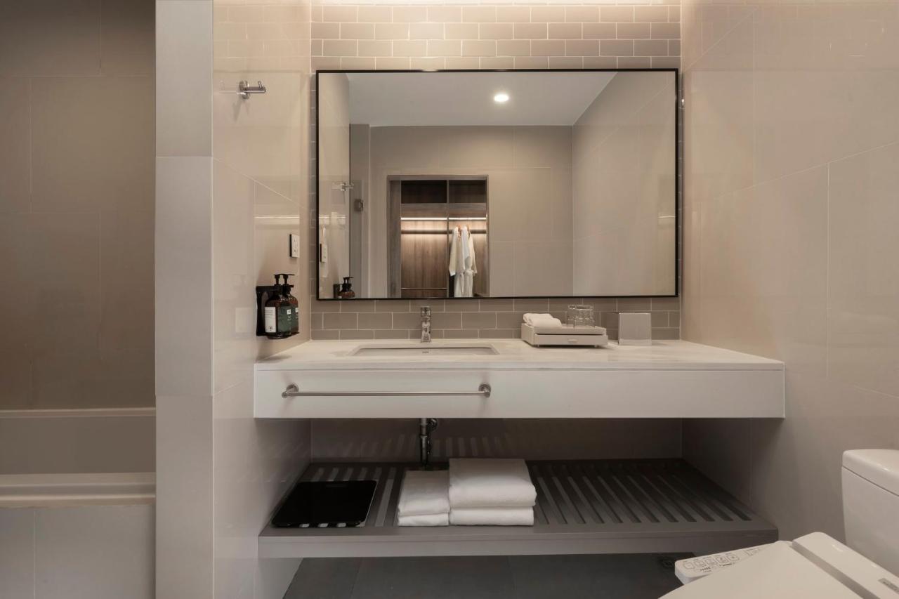 Staybridge Suites Bangkok Sukhumvit by IHG - 2