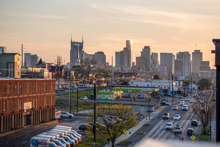 Good Vibes on Main - NEW - 1 Mile to DTNash - 5