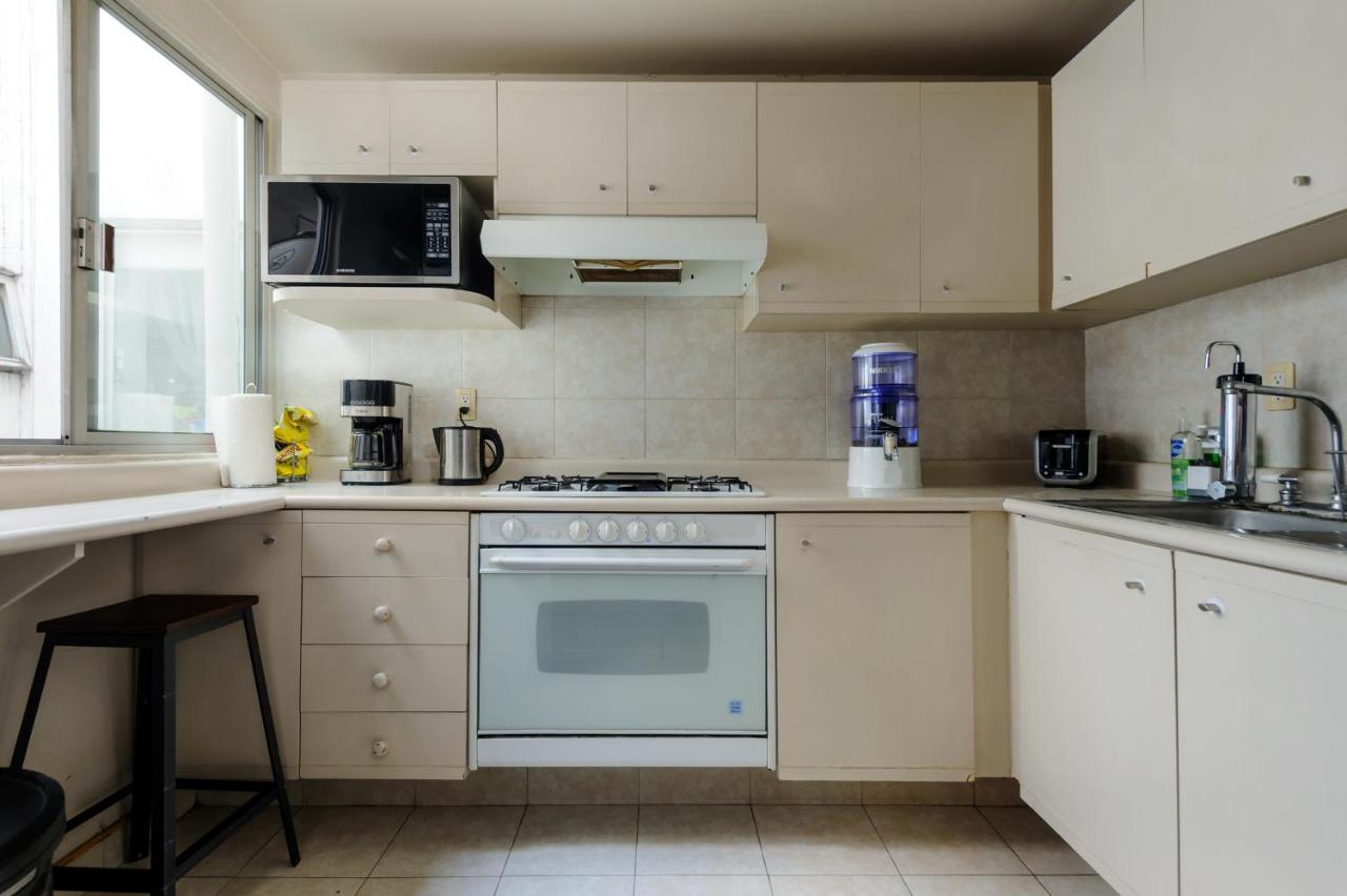 Tabasco 269, Local Charm & Cozy Design in La Roma - 4