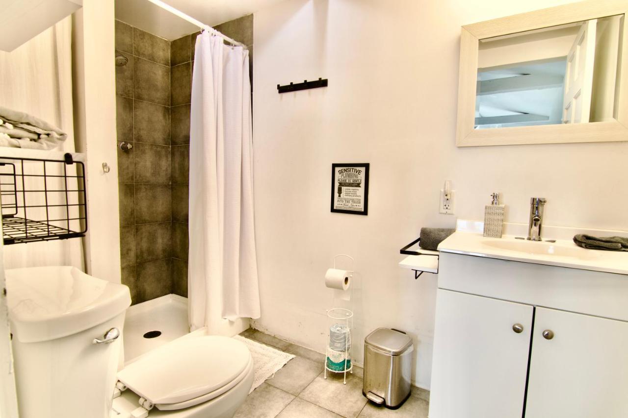 30 PCT OFF! Malibu Charming Suite, Ocean View, Queen Bed - 3