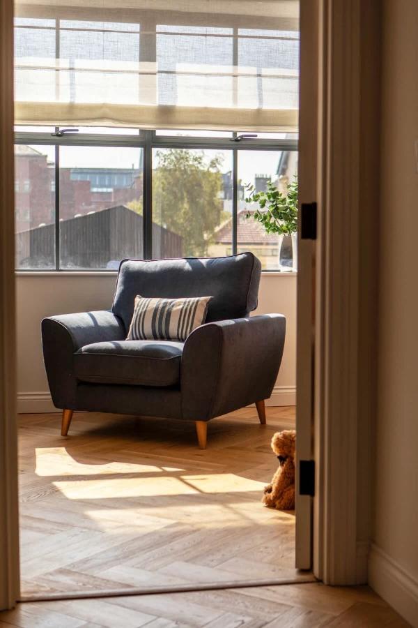 Bright open plan living - Bath - Free Parking - 4