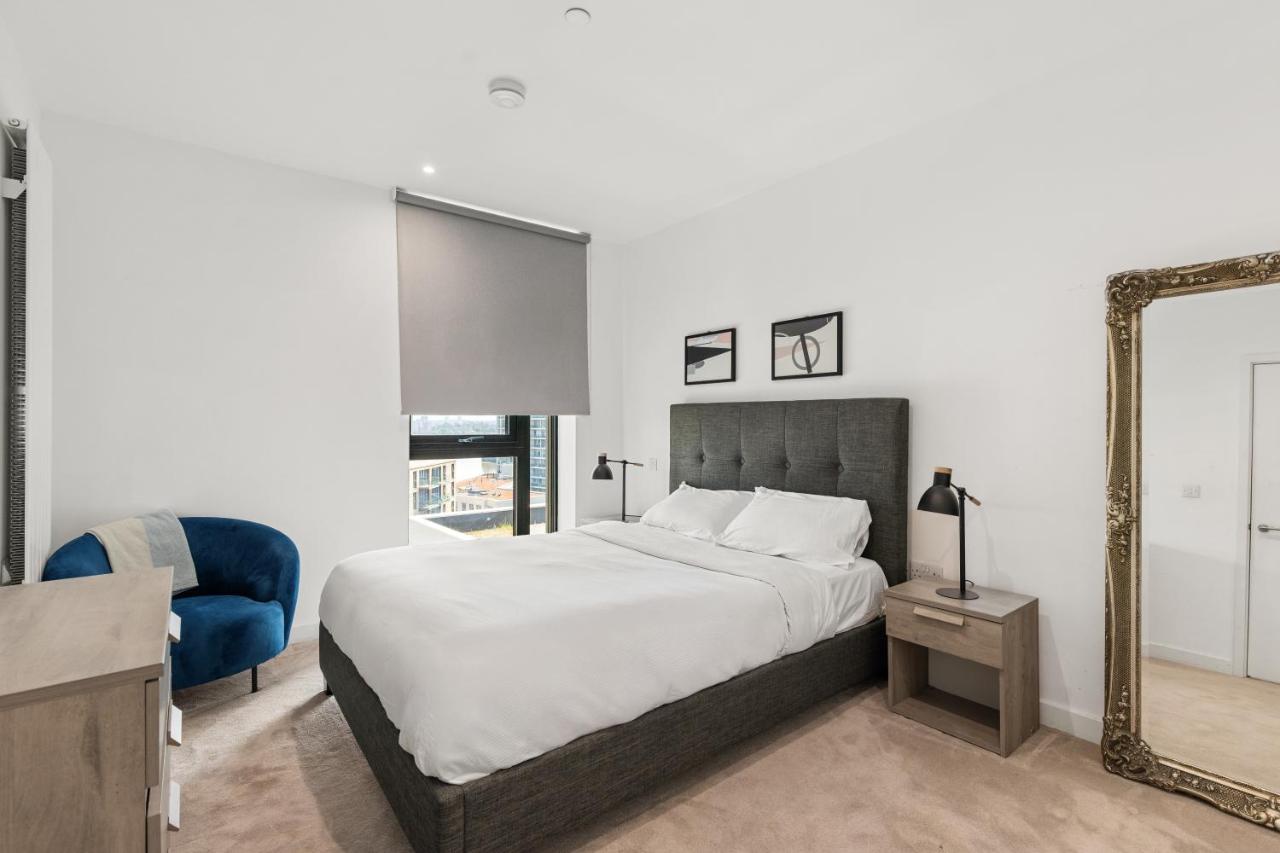 Spacious modern 1 bed Apartment. - 2