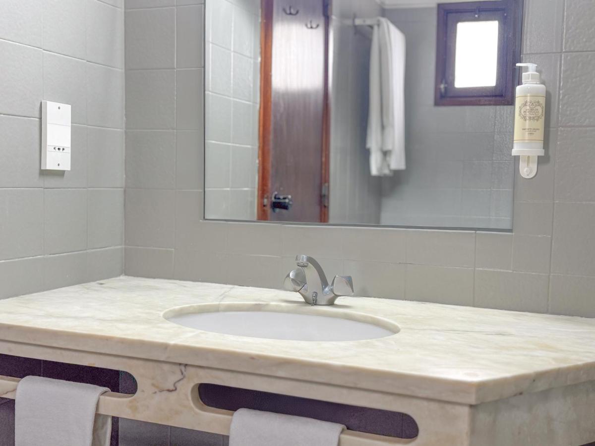 Aura Village - City Beach Apartments - 3