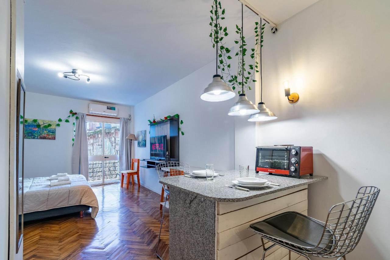 Studio with Two Single Beds in Recoleta - 2