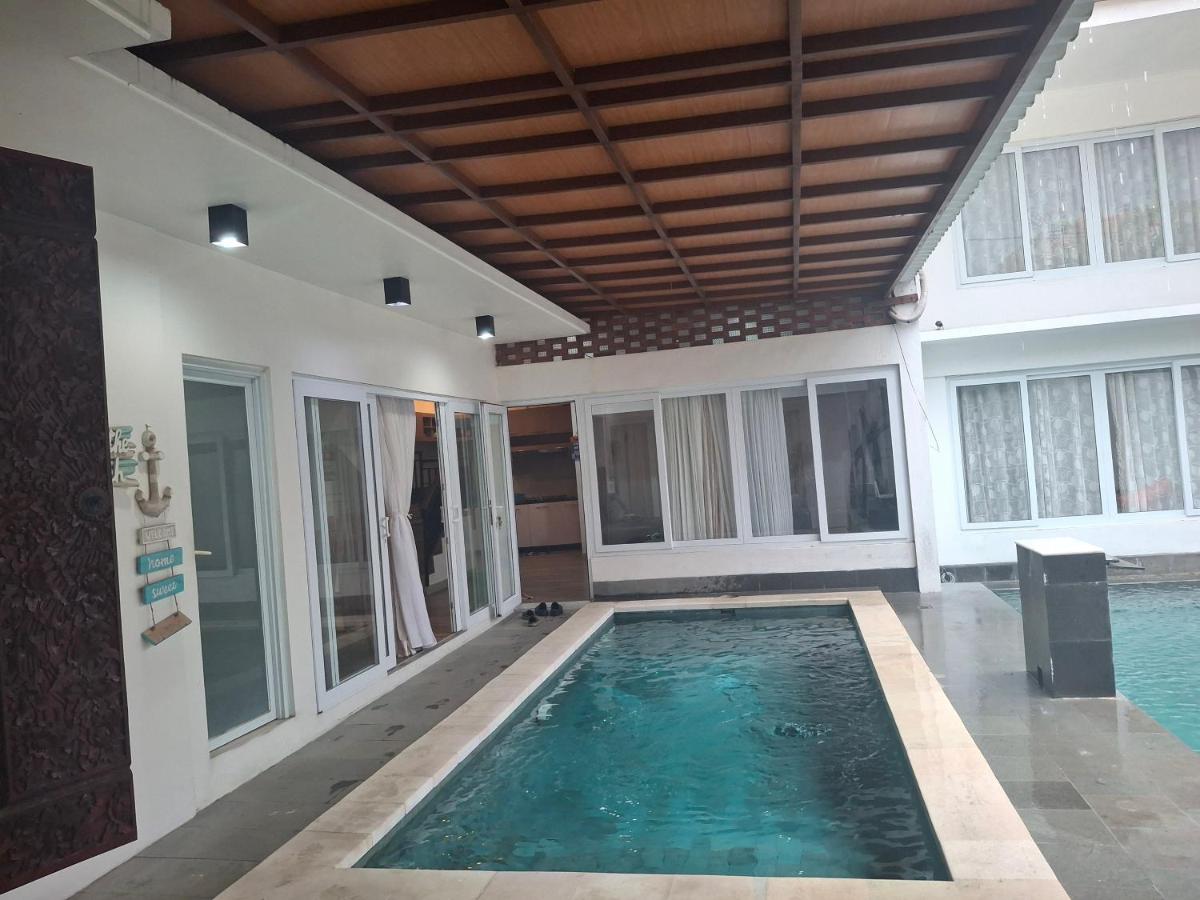 Queen Villa Jimbaran By Novita - 4