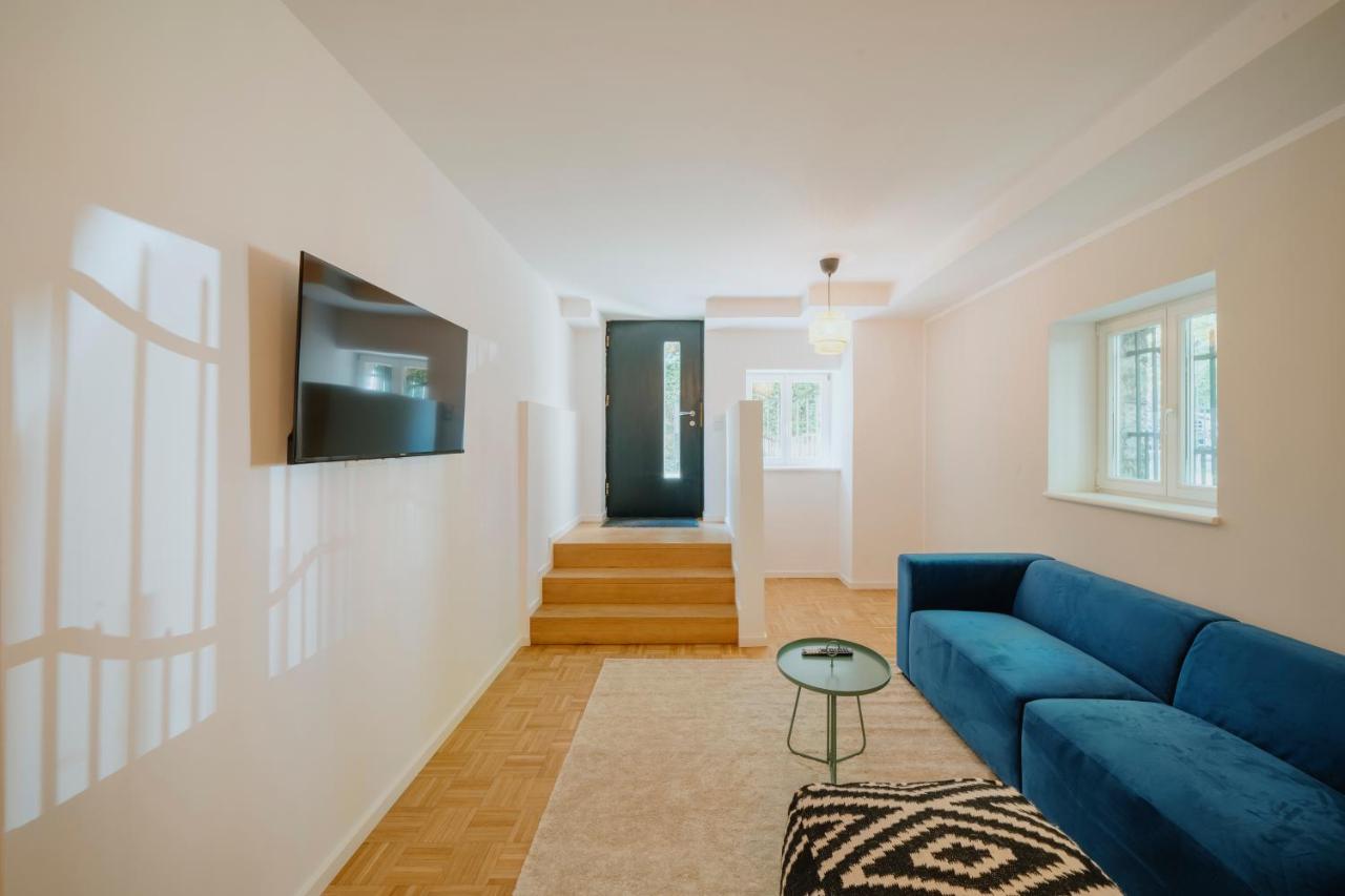 Parklounge Apartment in historic Villa - 5