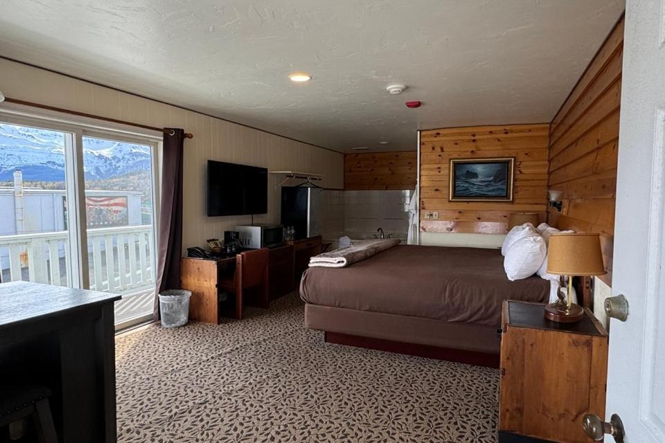 Captain's Choice Motel — photo 9