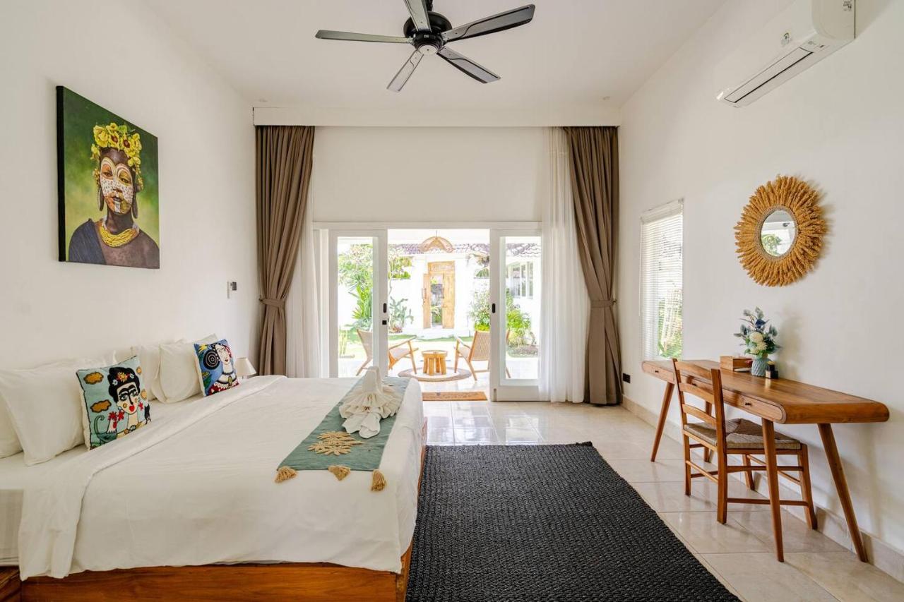 Villa Curves Bali - 2