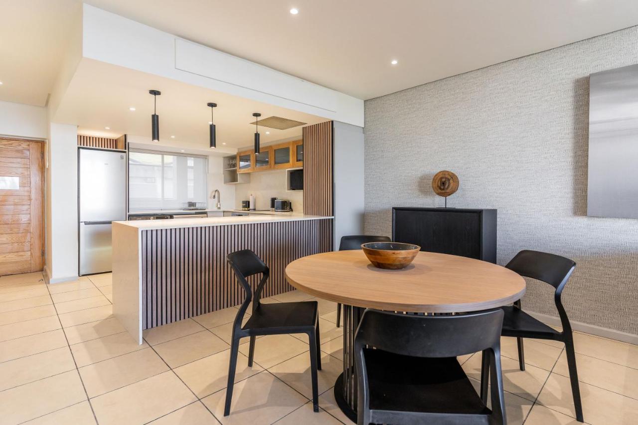 Harbour Edge 606 - 4