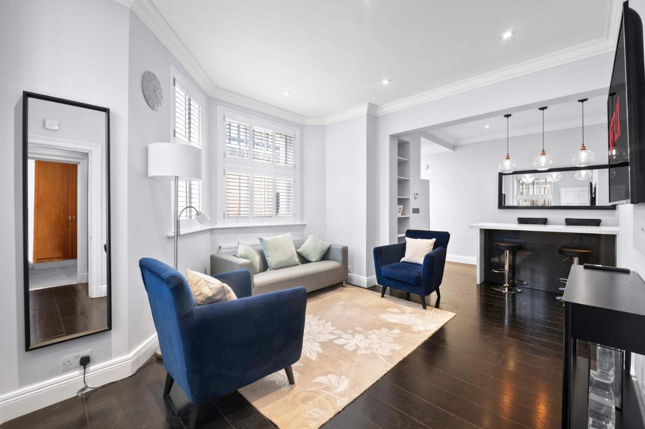 SG, Prime Knightsbridge Luxury Suite