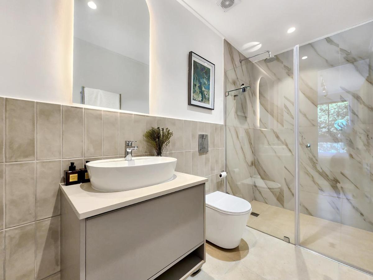 Braemar One - The Blom Collection - 3