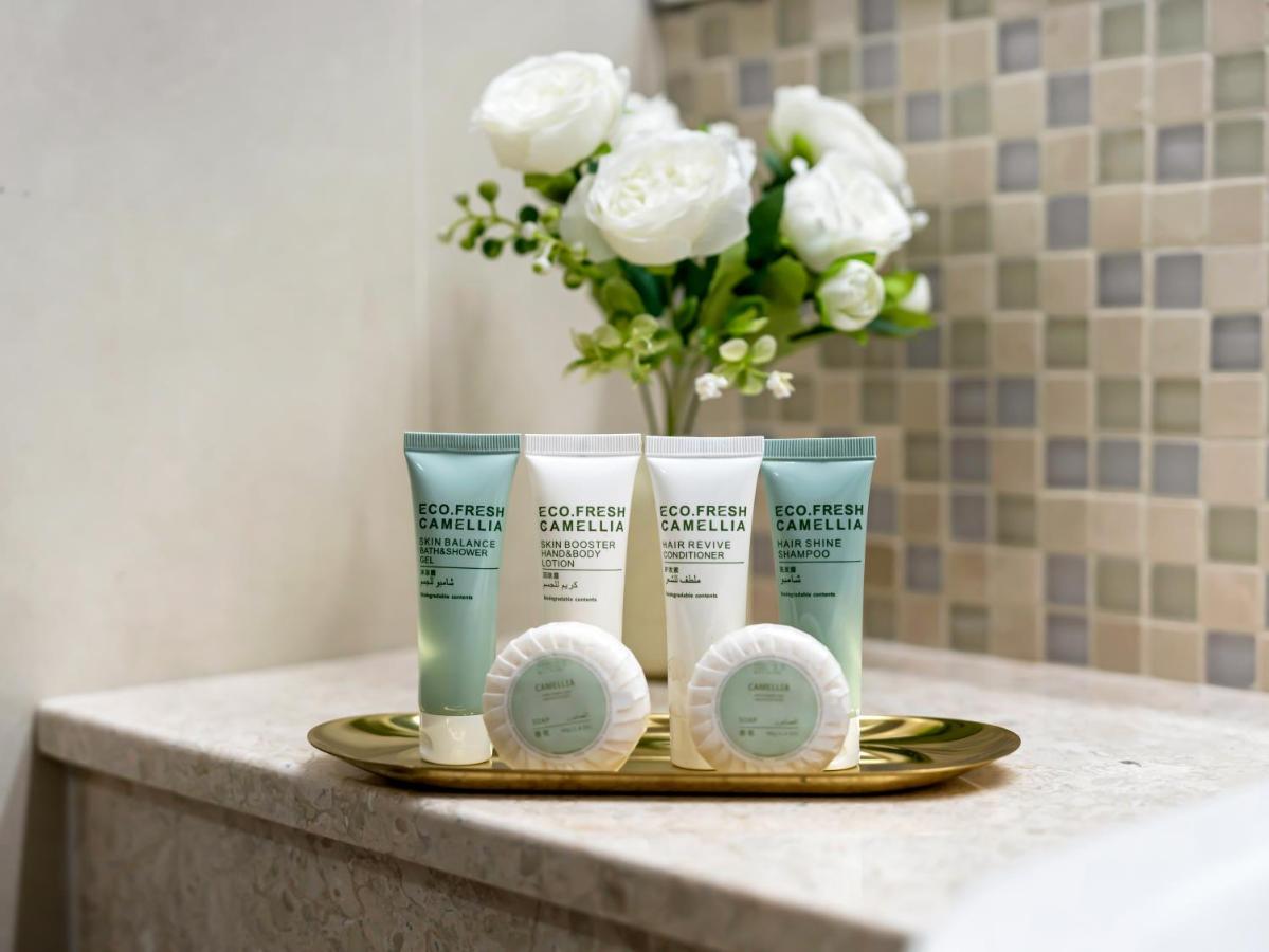 Burj Khalifa View 2 Bedroom Apartment - 3