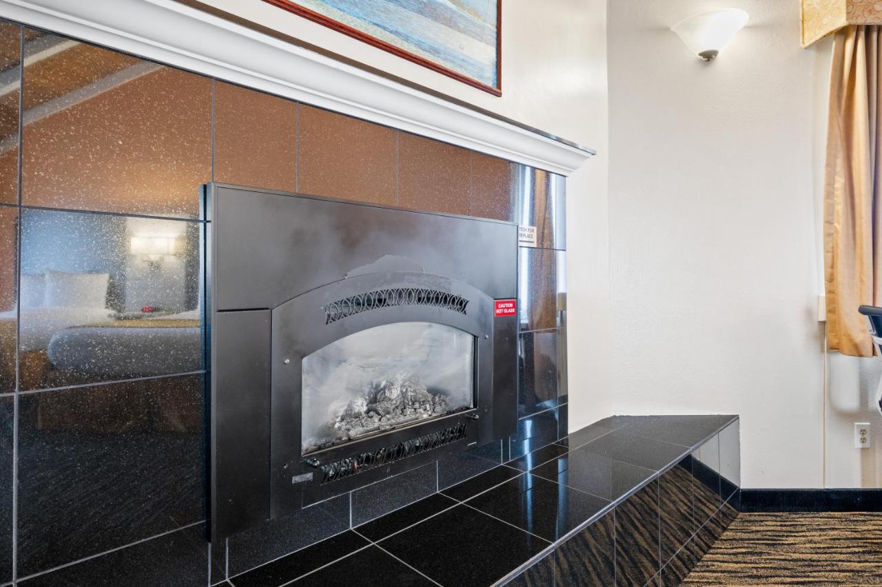 Arbor Inn Monterey — photo 10