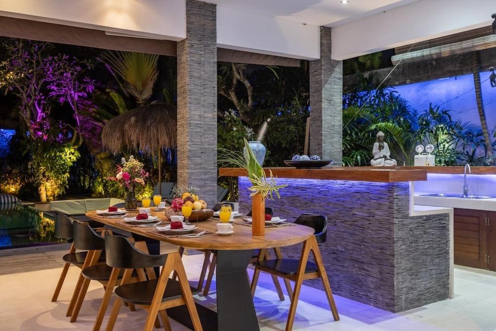 Seminyak Tropical Oasis Center-3 Br-Private Pool - 5