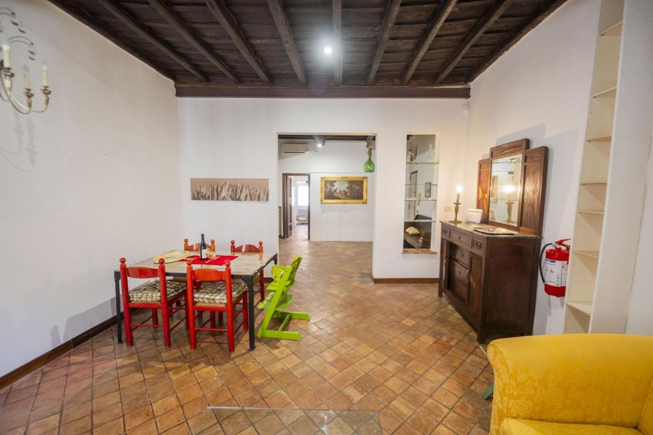 Trastevere Charming Apartment - 4