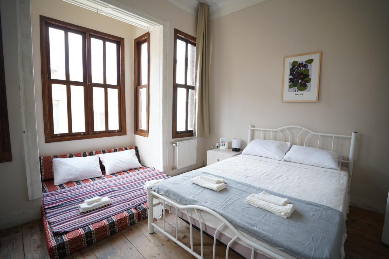 i1 Historic House Hotel with Gorgeous View - 2