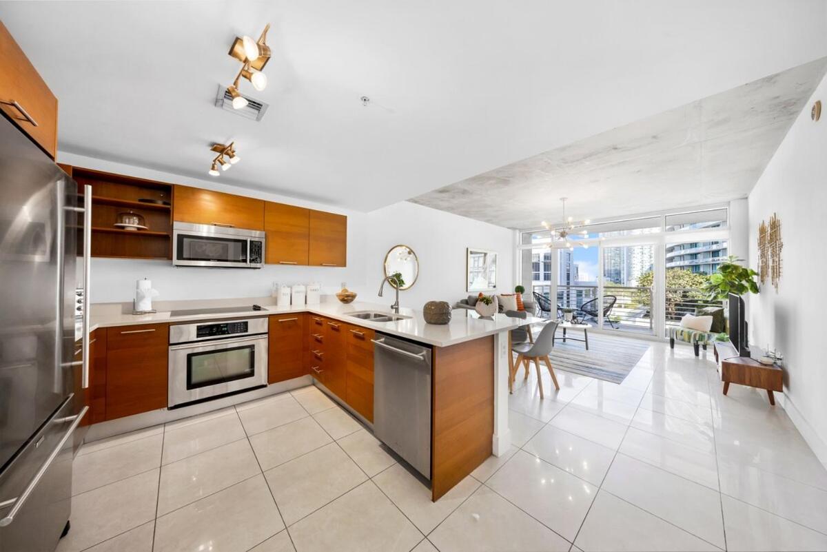 Midblock Midtown Miami 1B W Spa Pool Gym - 3