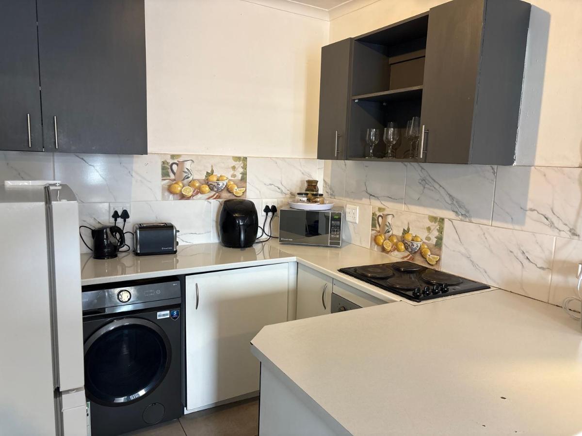 Serenity Hideaway - 2