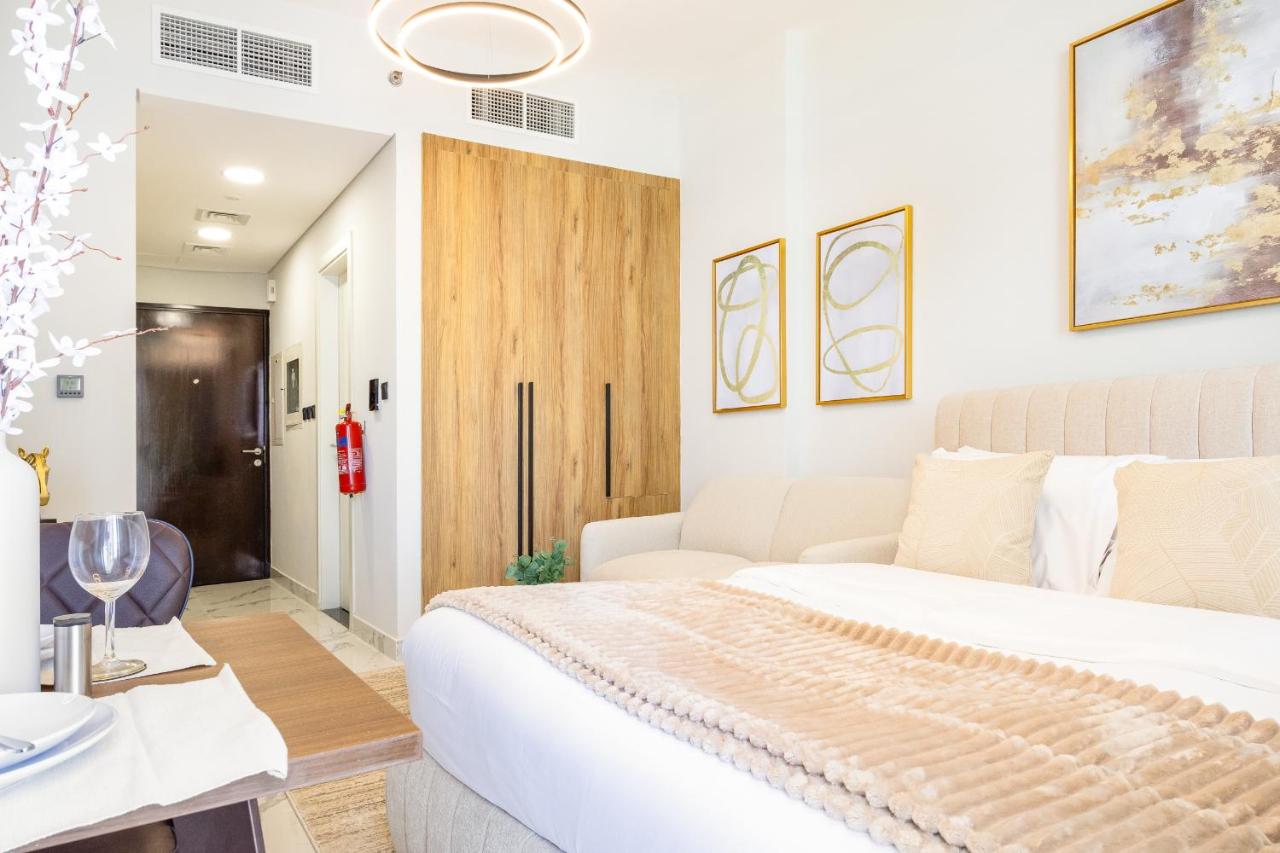 Bloomfields Stylish Stu Al Maryah Island - 2