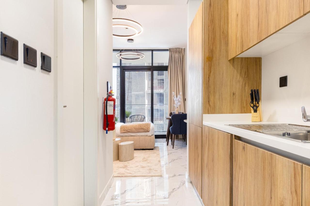 Bloomfields Stylish Stu Al Maryah Island - 3