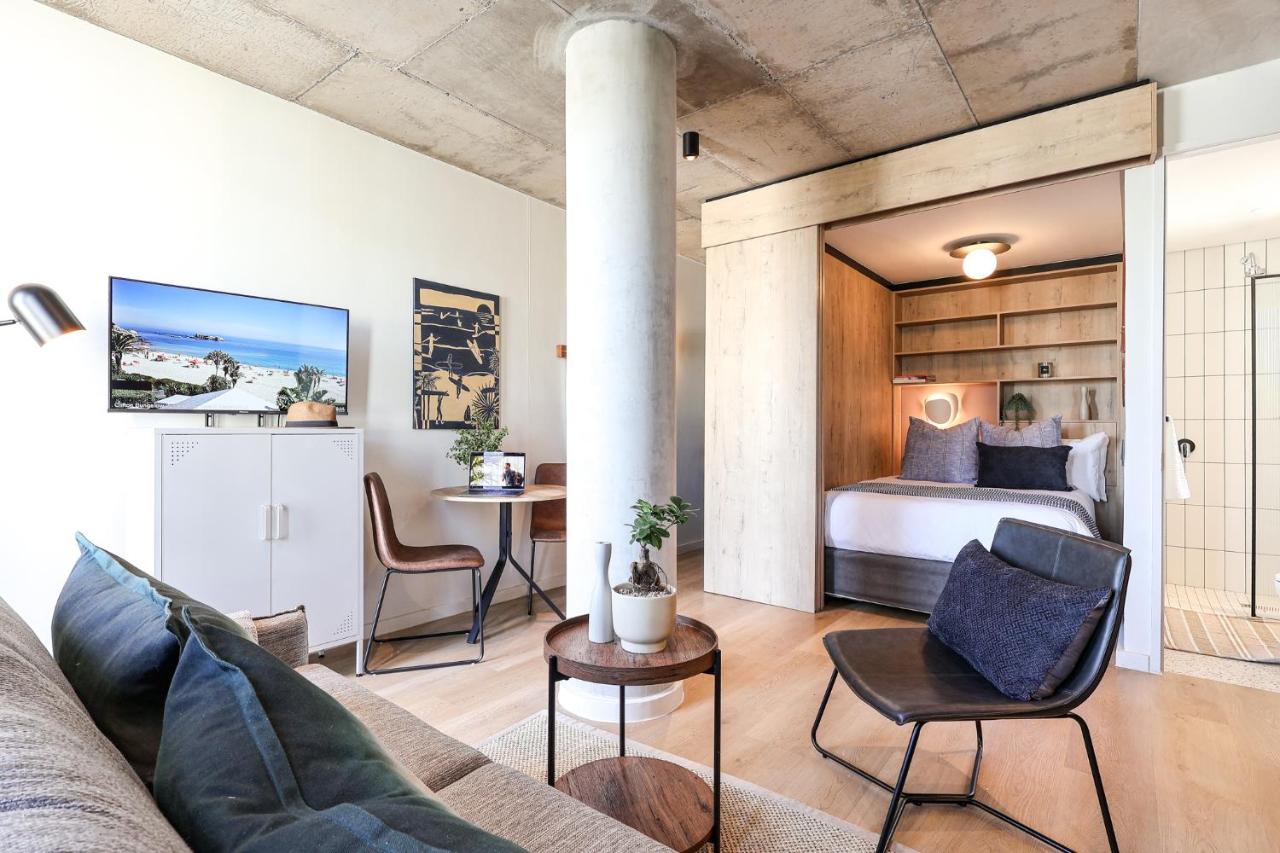 THREE43 ON B - Fluent Serviced Apartments - 5