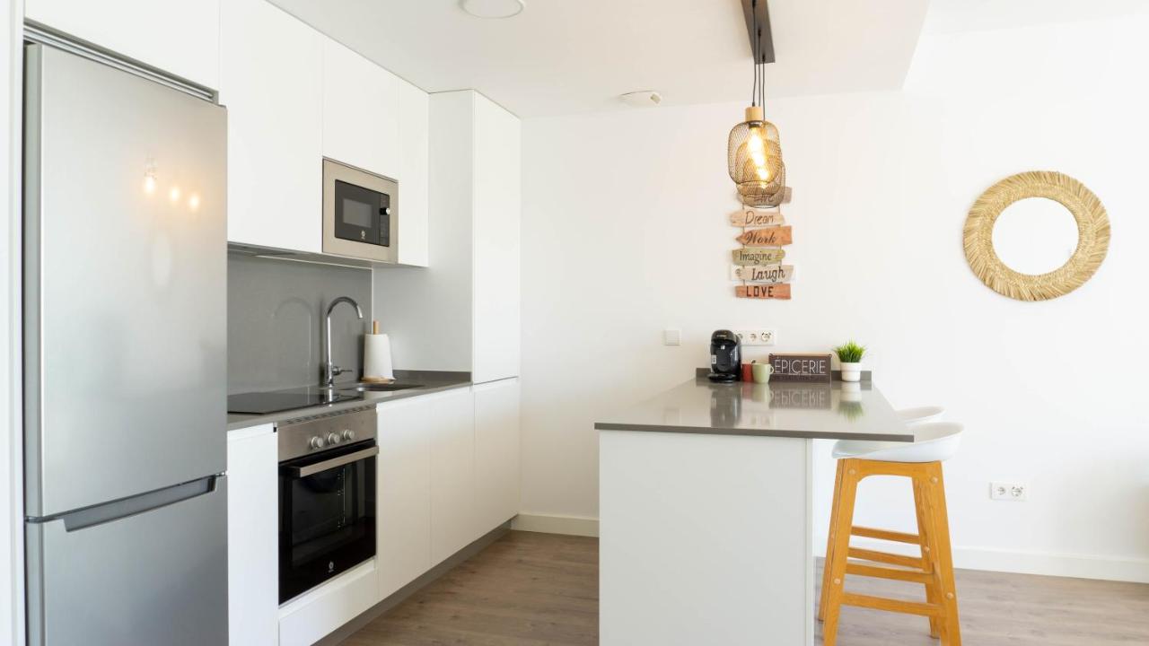 Serene Terrace Apartment - 4